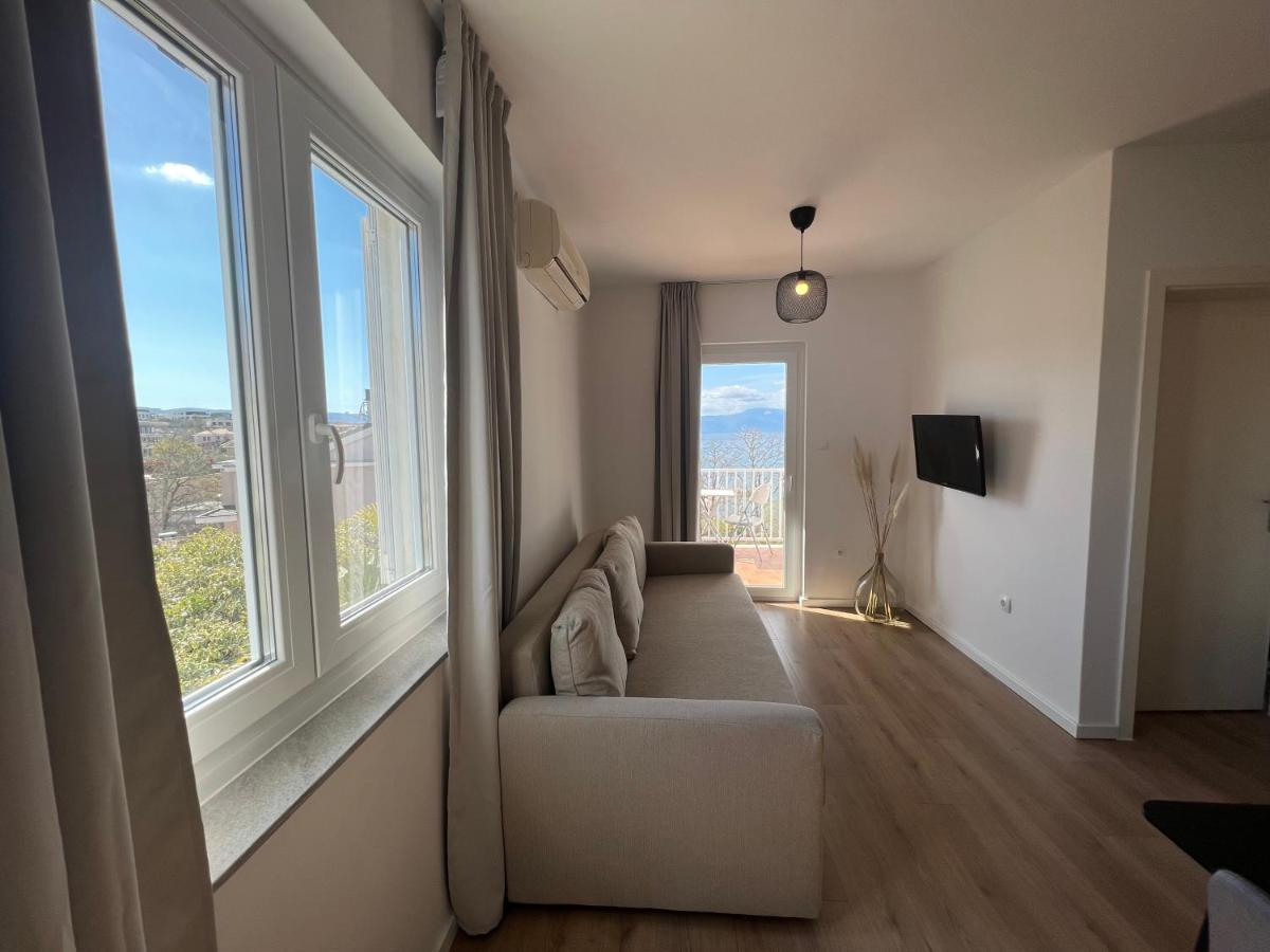 The One By Moro Apartment Vantacici Bagian luar foto