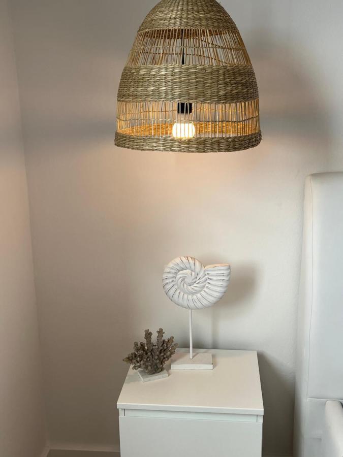 The One By Moro Apartment Vantacici Bagian luar foto